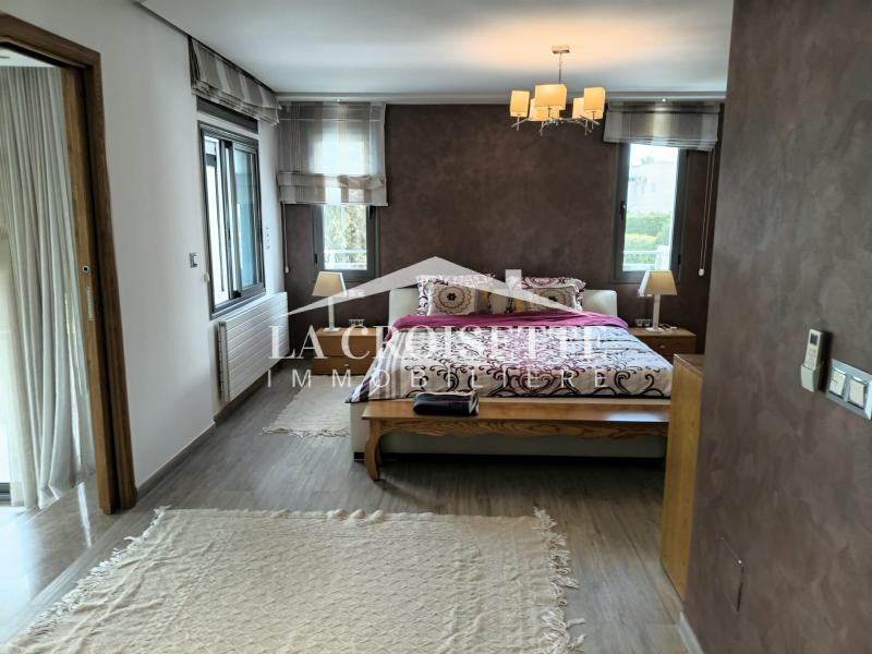 Villa meublée S+5 avec piscine à La Marsa